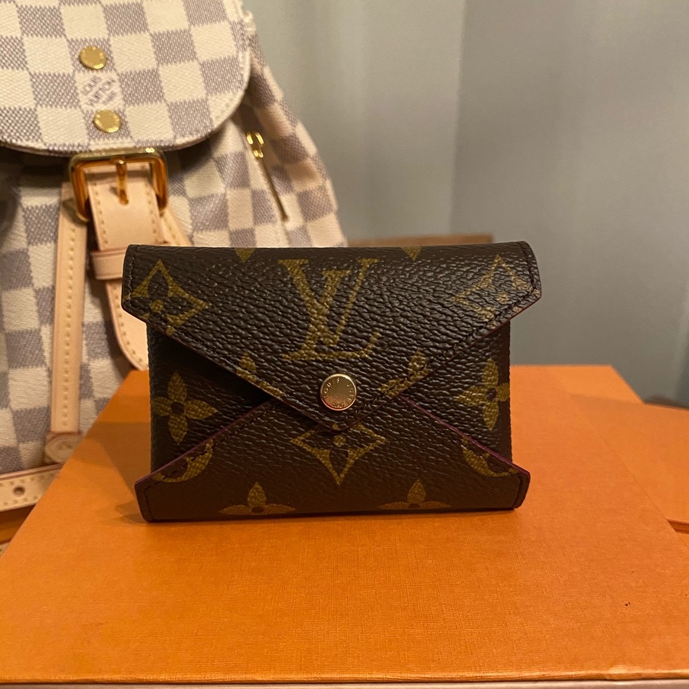 SOLD💖Louis Vuitton Kirigami Small Pochette